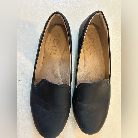 Naturalizer flats - Picture 1 of 2
